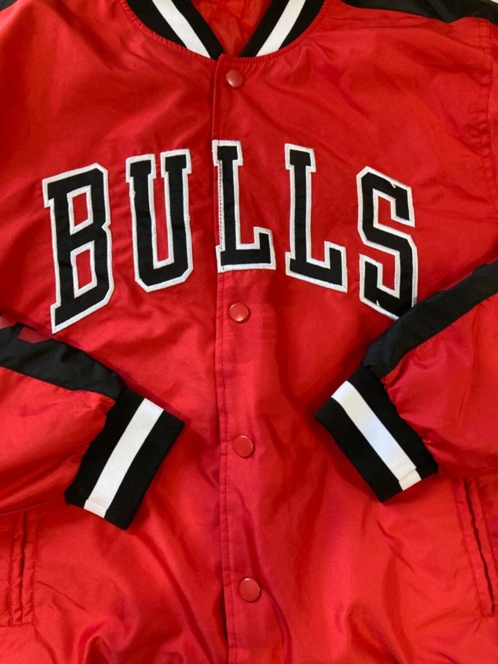 Ultra Game Mens Chicago Bulls Bomber Jacket Size L Red Layers Sporty Streetwear - Picture 2 of 13